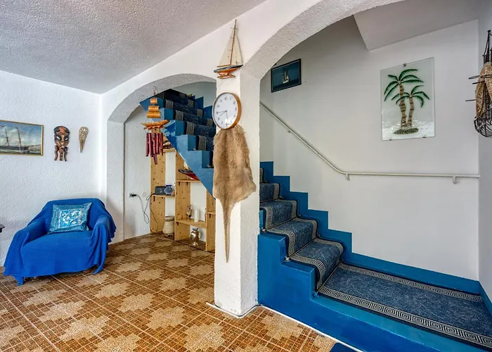 Captain's House - Sv. Jakov - Happy * Nerezine