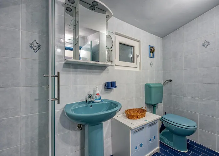 Captain's House - Sv. Jakov - Happy Apartment Nerezine