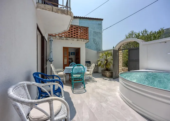 Apartman Captain's House - Sv. Jakov - Happy Nerezine