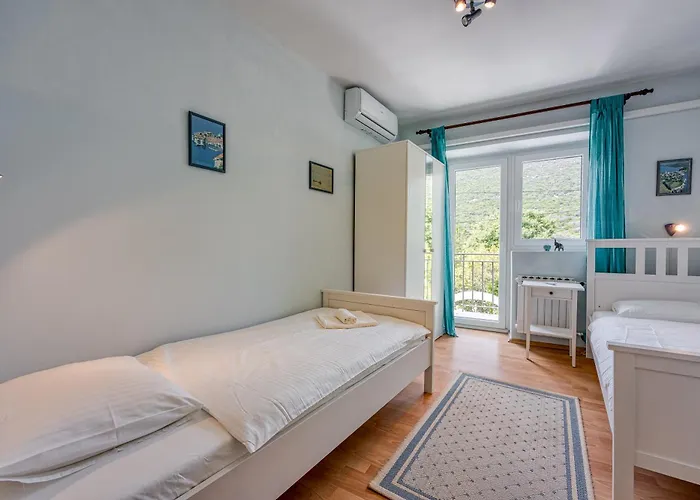 Captain's House - Sv. Jakov - Happy Nerezine