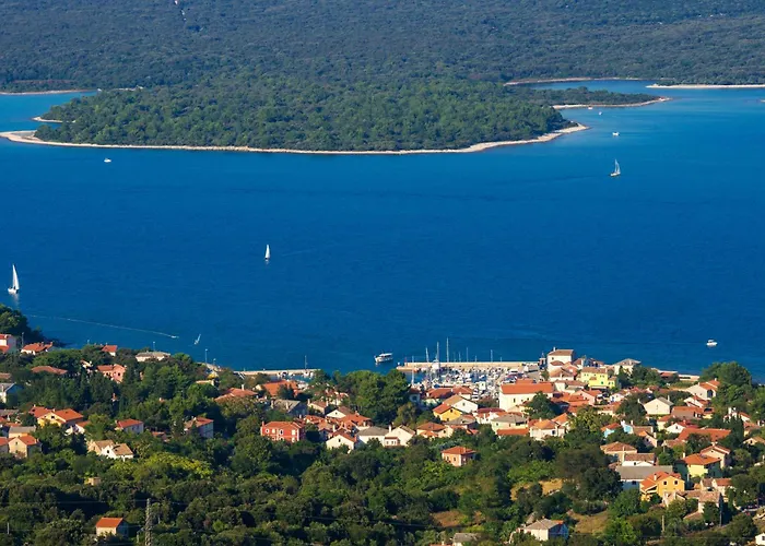 Captain's House - Sv. Jakov - Happy * Nerezine